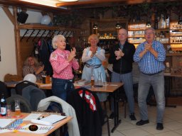 Oktoberfest Mit Musik zur Menschlichkeit am 6.10.2024